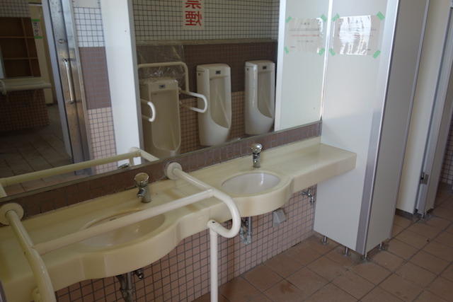 多賀の浜海水浴場のトイレ